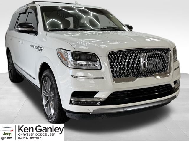 2021 Lincoln Navigator Reserve's photo