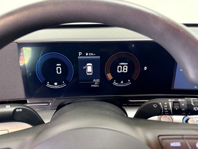 2024 Hyundai Kona SE - Photo 22