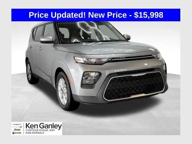 2022 Kia Soul 2.0L LX IVT's photo