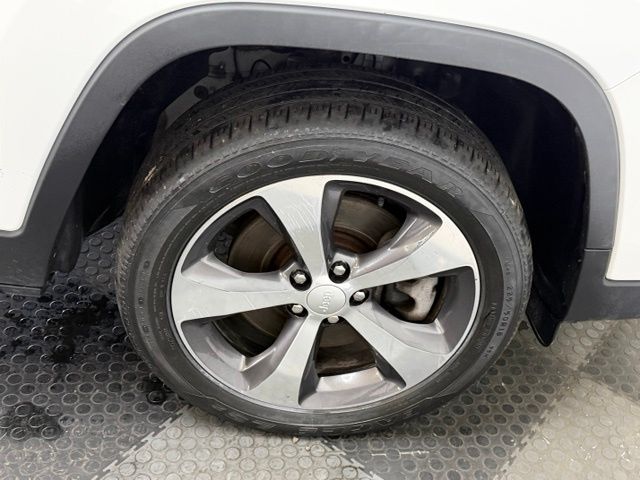 2019 Jeep Cherokee Limited - Photo 12