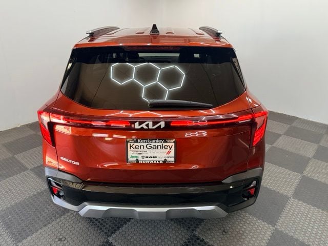 2024 Kia Seltos S - Photo 9