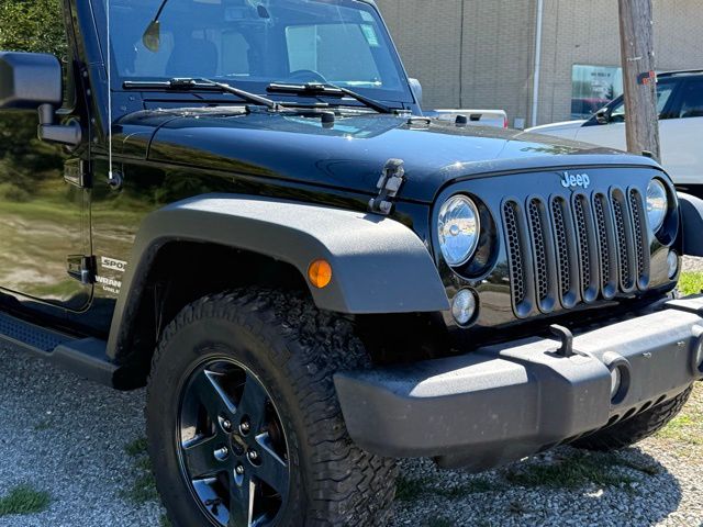 2016 Jeep Wrangler Unlimited Sport photo 2