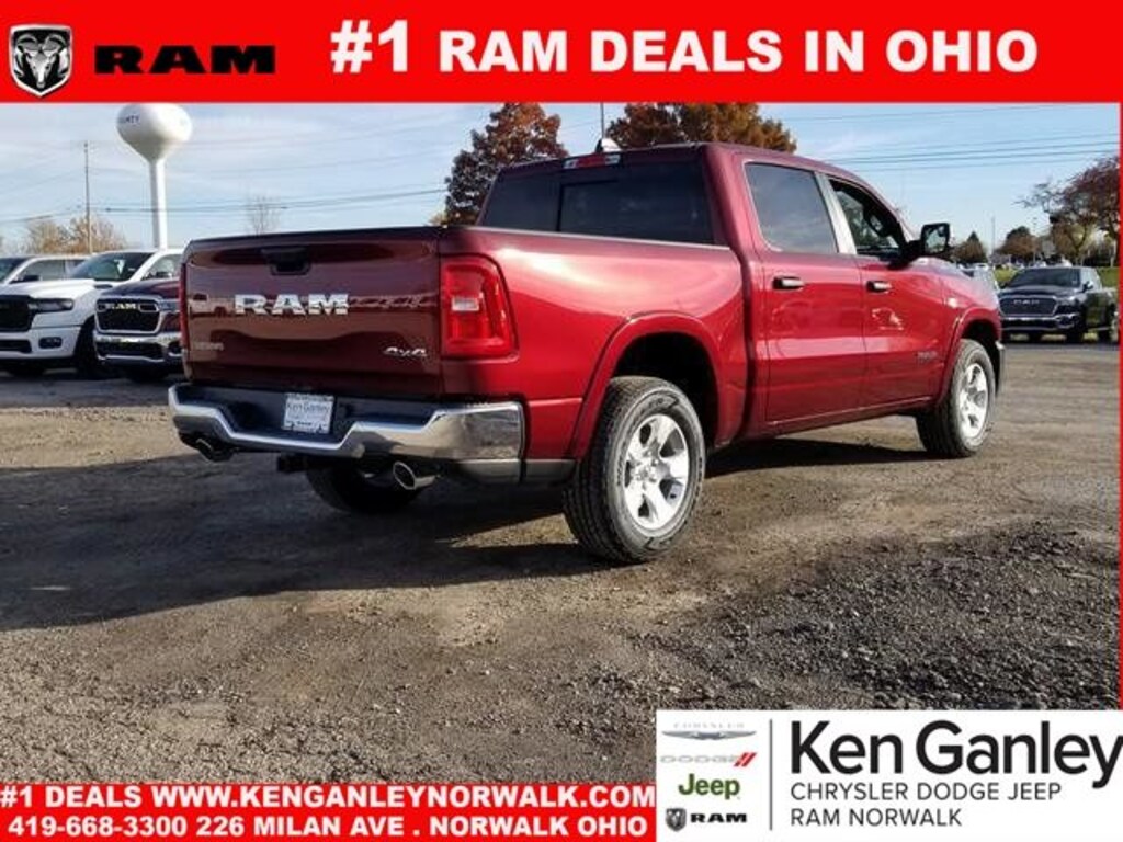 New 2026 Ram 1500 BIG HORN CREW CAB 4X4 5'7 BOX Pickup