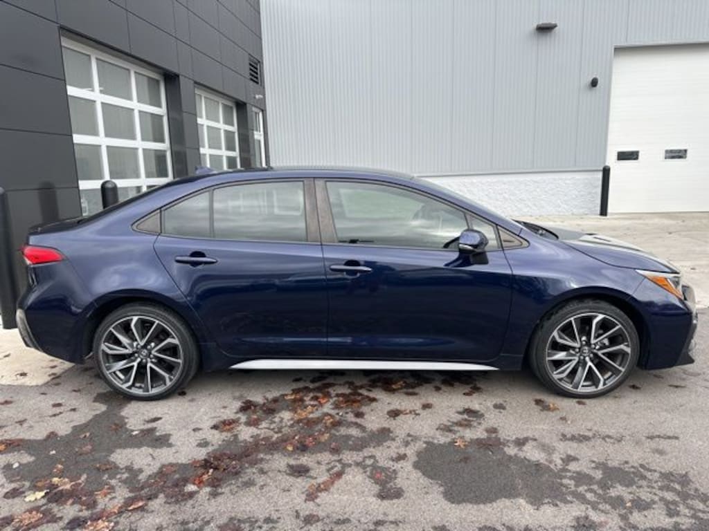 Used 2021 Toyota Corolla SE Sedan