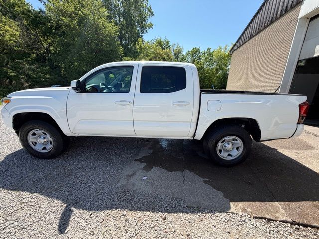 2023 Toyota Tacoma SR - Photo 12