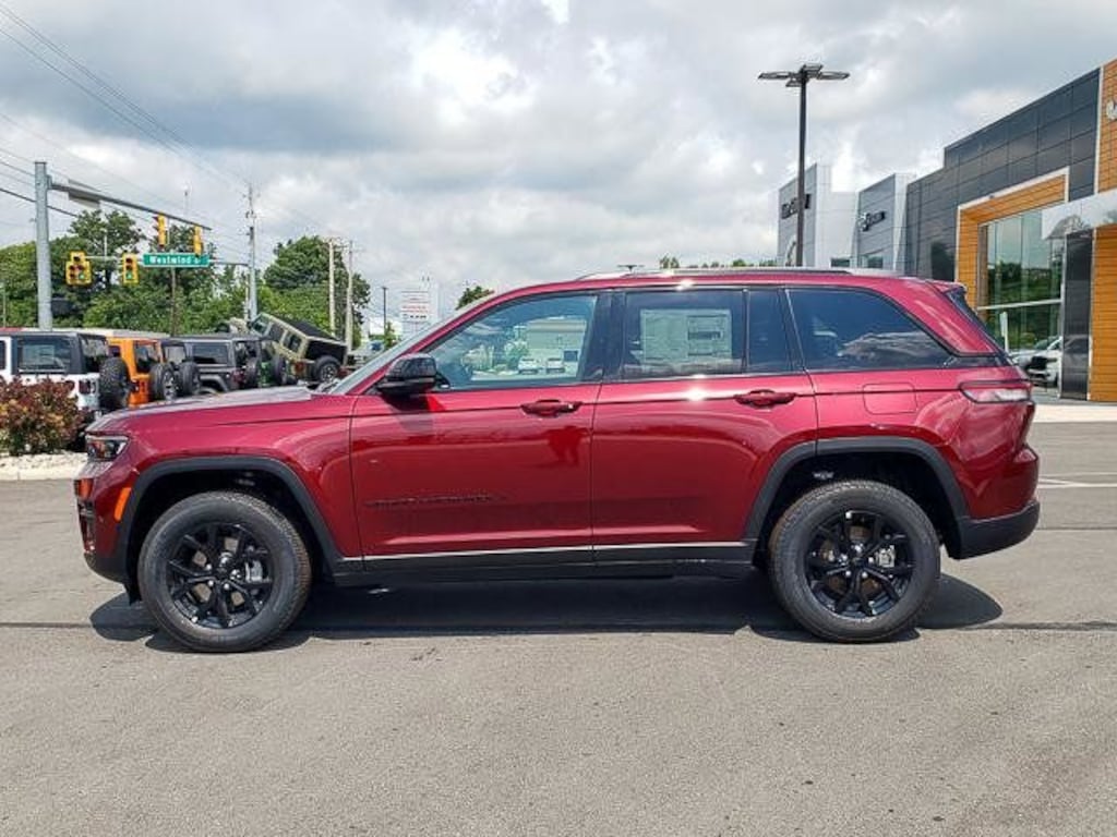 New 2025 Jeep Grand Cherokee ALTITUDE X 4X4 Sport Utility