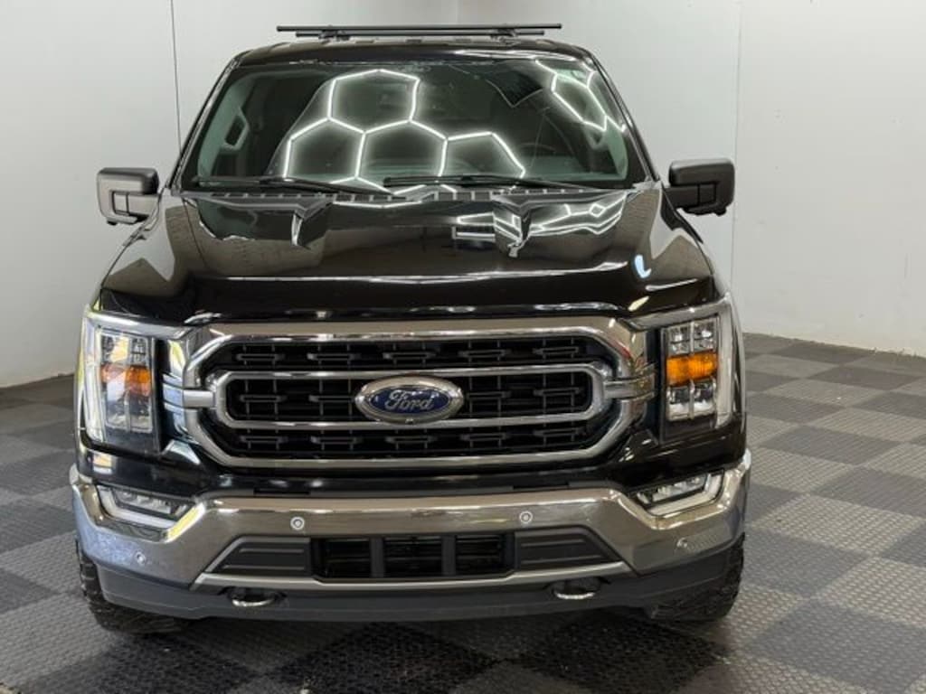 Used 2021 Ford F-150 XLT Truck
