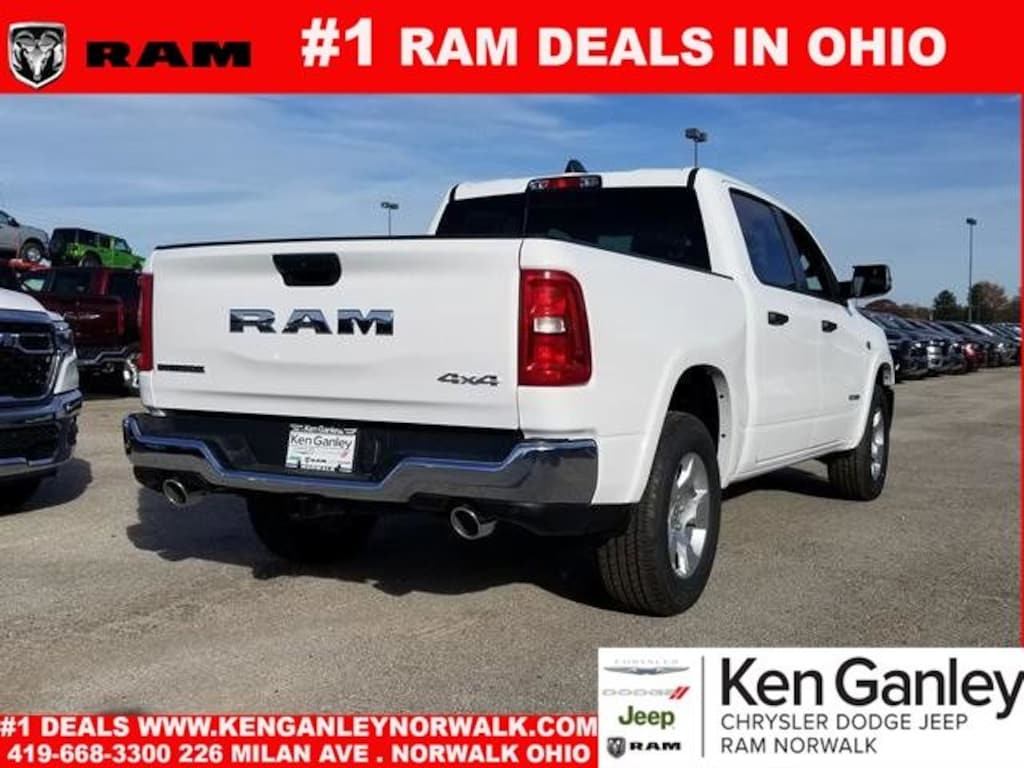 New 2026 Ram 1500 BIG HORN CREW CAB 4X4 5'7 BOX Pickup