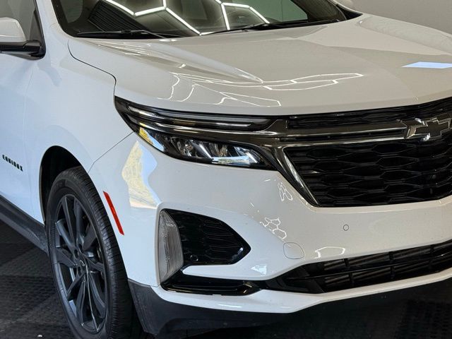 2022 Chevrolet Equinox RS photo 2