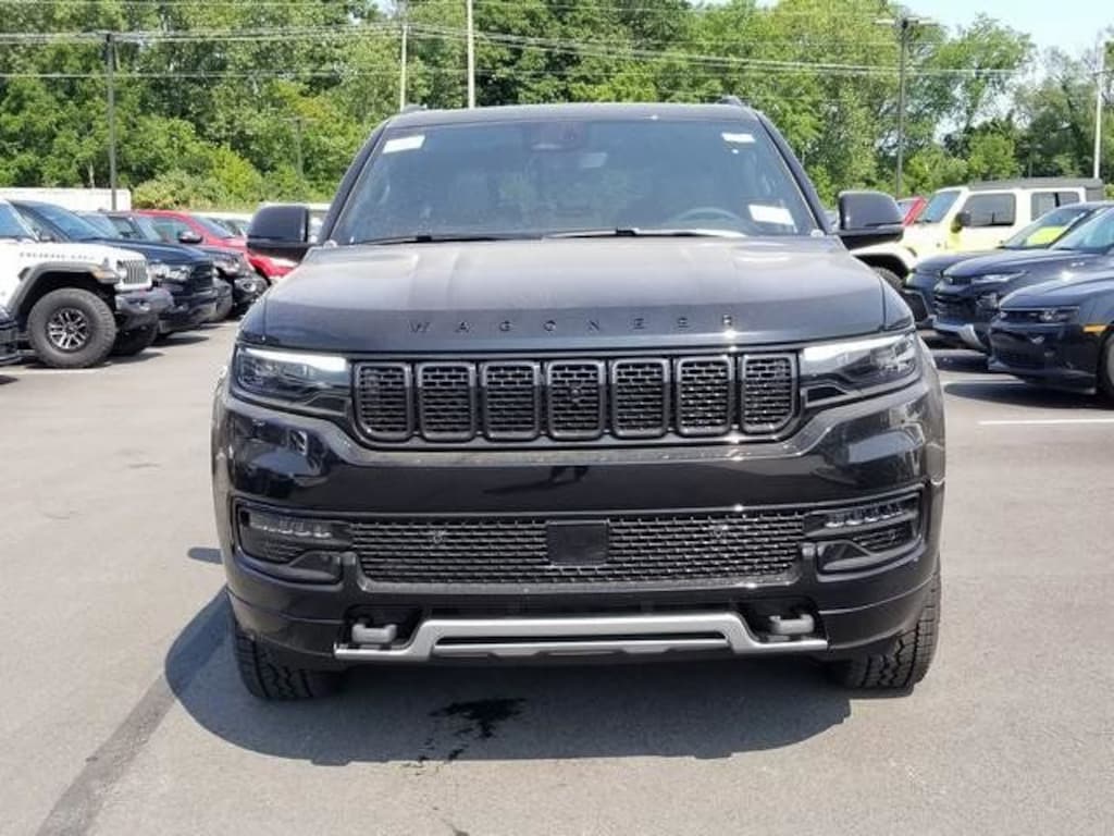 New 2025 Jeep Wagoneer OVERLAND 4X4 Sport Utility
