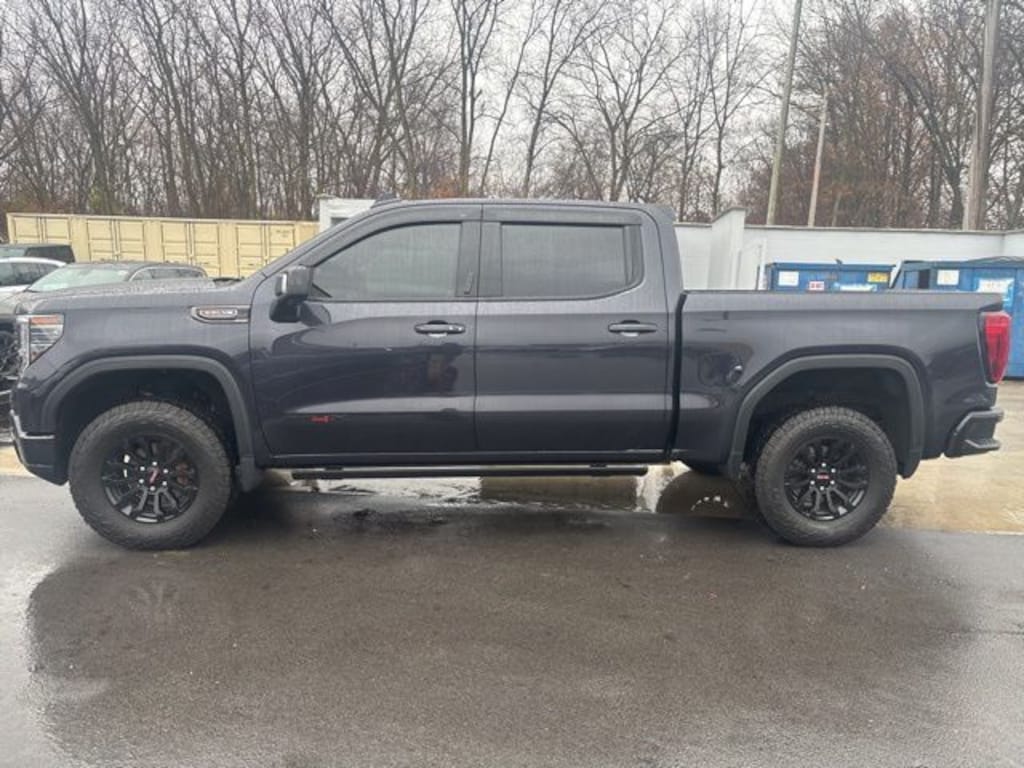 Used 2022 GMC Sierra 1500 AT4X Truck