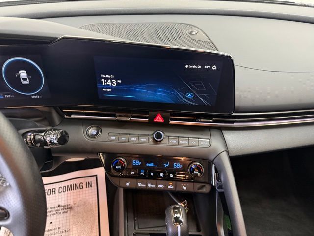 2023 Hyundai Elantra N - Photo 25