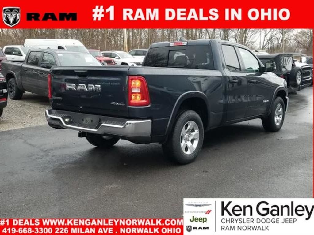 New 2026 Ram 1500 BIG HORN QUAD CAB 4X4 6'4 BOX Pickup