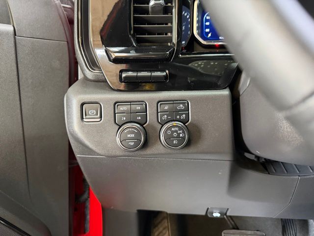 2023 Chevrolet Silverado 1500 ZR2 - Photo 22