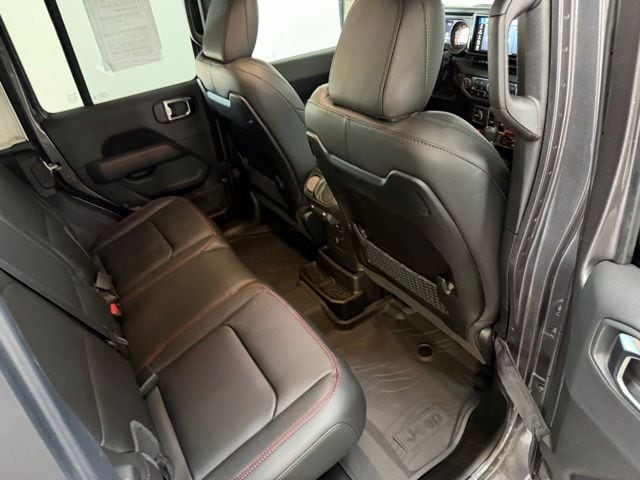 2025 Jeep Wrangler 4-Door Rubicon - Photo 37