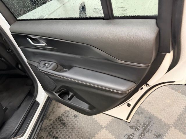 2023 Jeep Grand Cherokee L Laredo - Photo 39