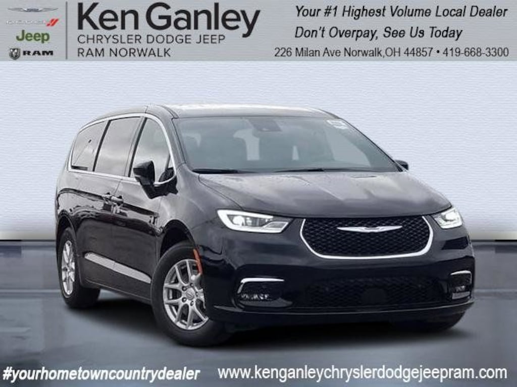 New 2026 Chrysler Pacifica SELECT Passenger Van