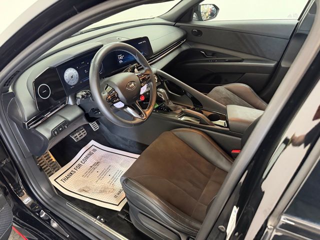 2023 Hyundai Elantra N - Photo 17