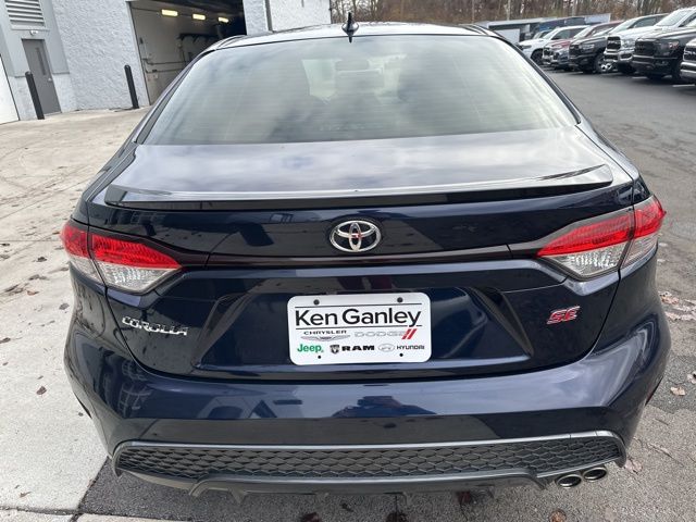 2021 Toyota Corolla SE photo 4