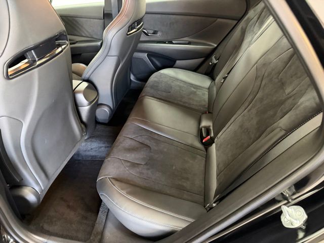 2023 Hyundai Elantra N - Photo 37