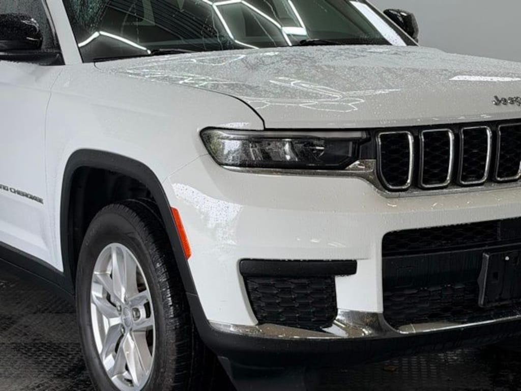 Certified 2023 Jeep Grand Cherokee L Laredo SUV