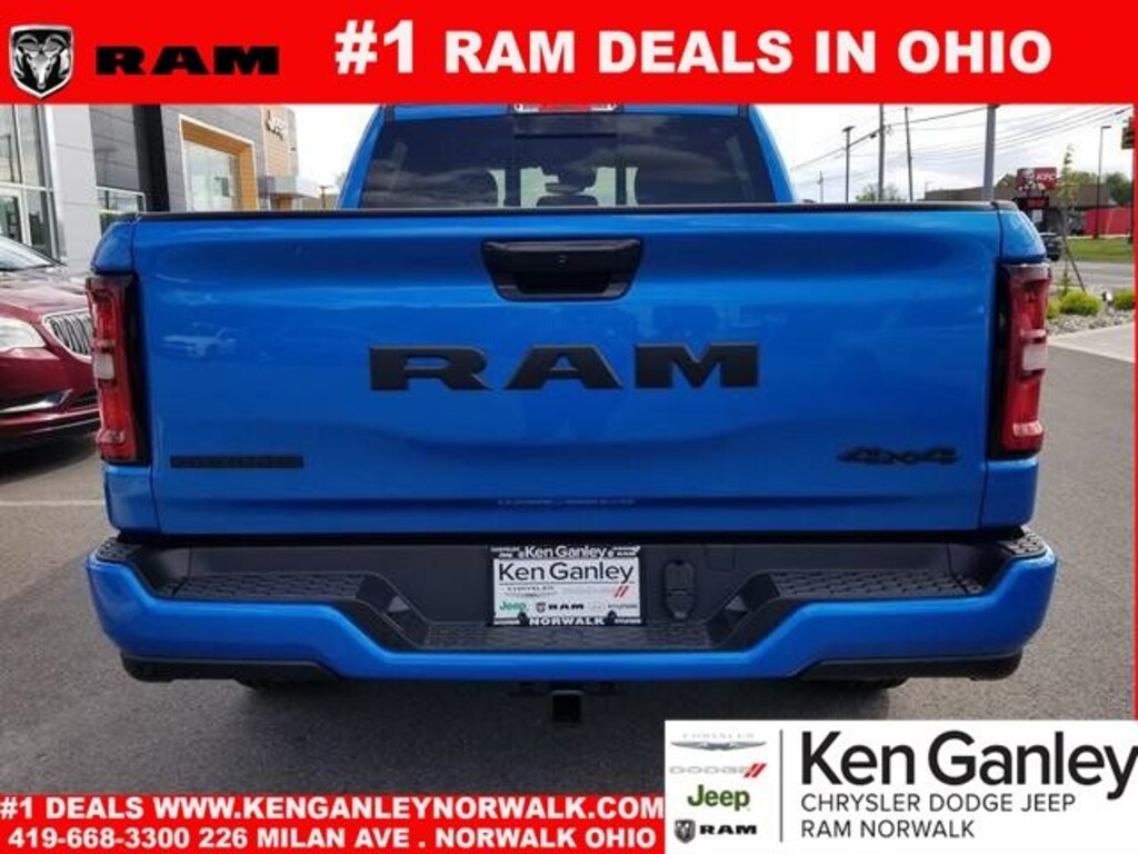 New 2026 Ram 1500 BIG HORN CREW CAB 4X4 5'7 BOX Pickup