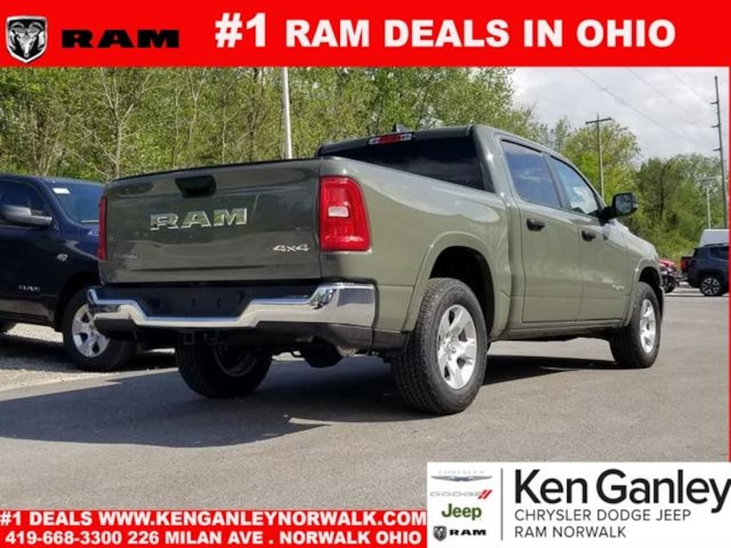 New 2026 Ram 1500 BIG HORN CREW CAB 4X4 5'7 BOX Pickup