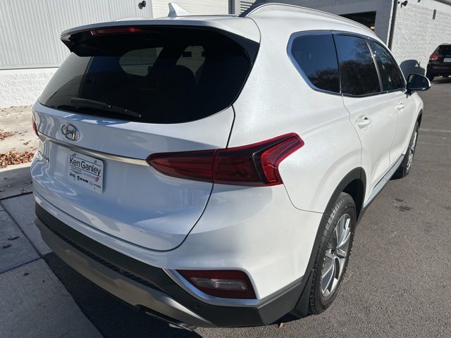 2020 Hyundai Santa Fe SEL photo 2