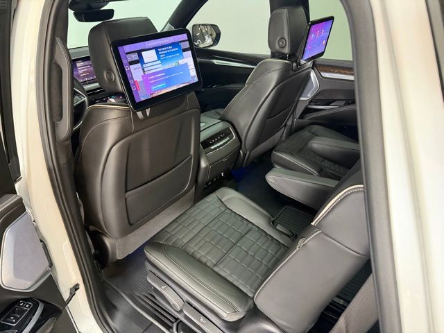 2025 Cadillac Escalade Sport Platinum - Photo 35