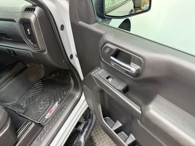 2025 Chevrolet Silverado 1500 Custom - Photo 37