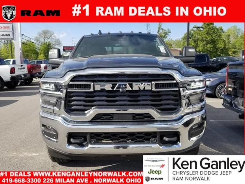New 2026 Ram 2500 BIG HORN CREW CAB 4X4 6'4 BOX Pickup