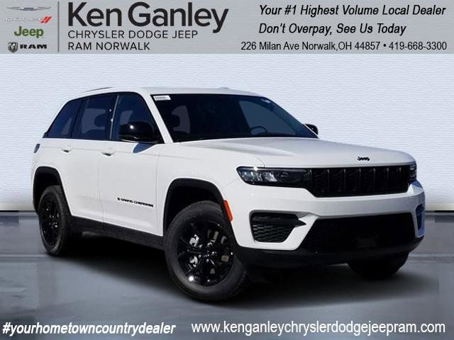 2025 Jeep Grand Cherokee Altitude's photo