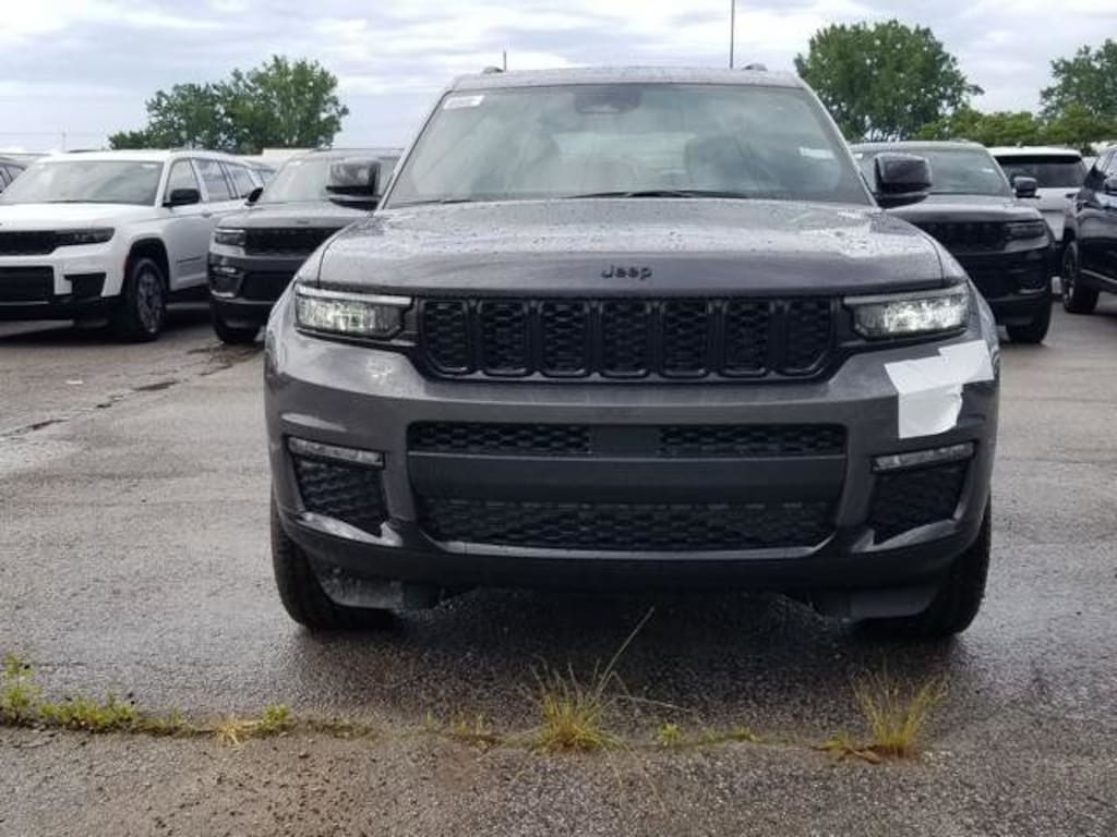 New 2025 Jeep Grand Cherokee L LIMITED 4X4 Sport Utility