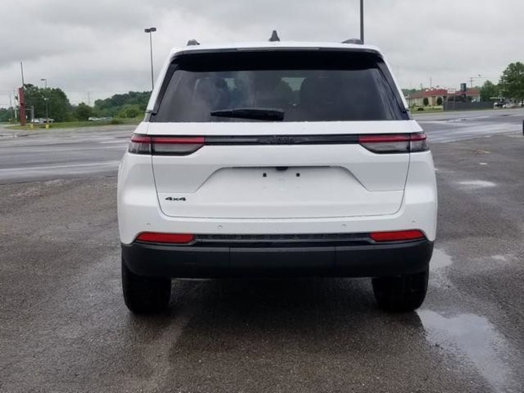 New 2025 Jeep Grand Cherokee ALTITUDE X 4X4 Sport Utility