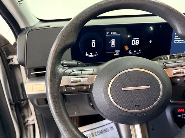 2024 Hyundai Kona SE - Photo 25