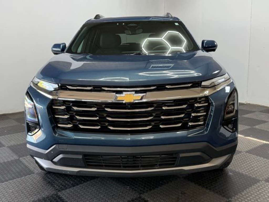 Used 2025 Chevrolet Equinox LT SUV