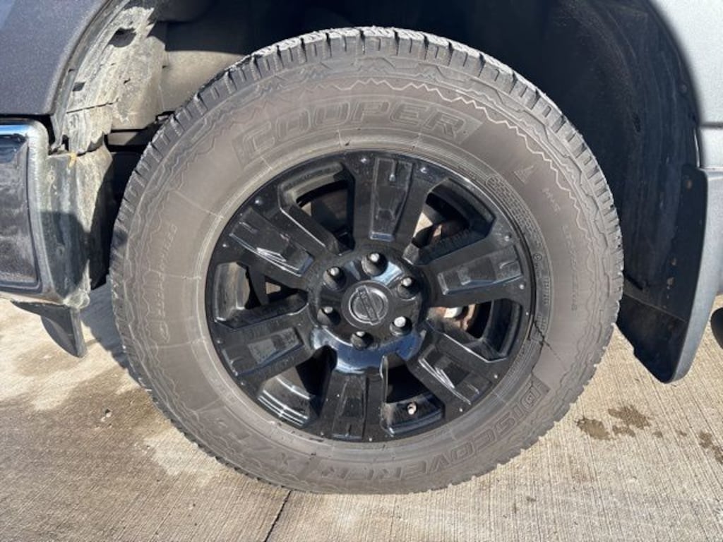 Used 2018 Nissan Titan SV Truck