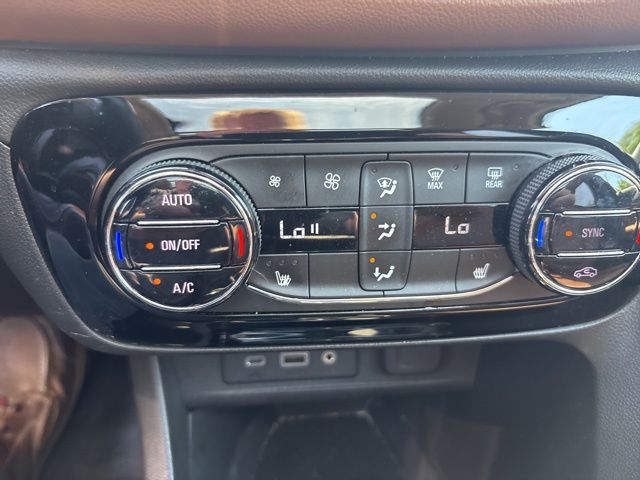 2020 Buick Encore GX Essence - Photo 33