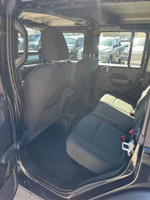 2023 Jeep Wrangler 4-Door Sport - Photo 26