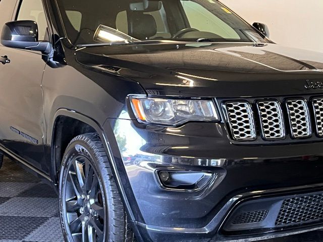 Used 2019 Jeep Grand Cherokee Altitude with VIN 1C4RJFAG9KC564413 for sale in Norwalk, OH