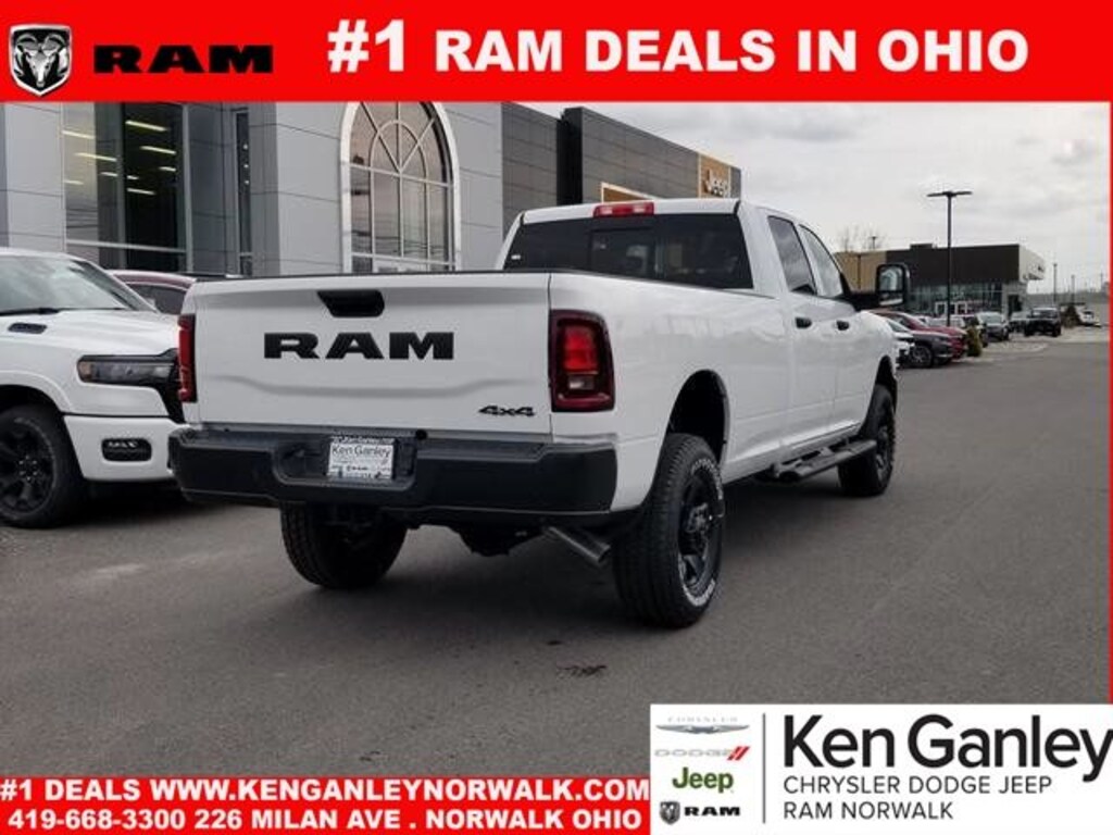 New 2026 Ram 2500 TRADESMAN CREW CAB 4X4 8' BOX Pickup