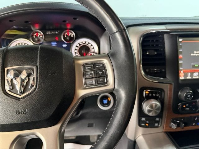 2017 RAM Ram 1500 Pickup Laramie - Photo 24