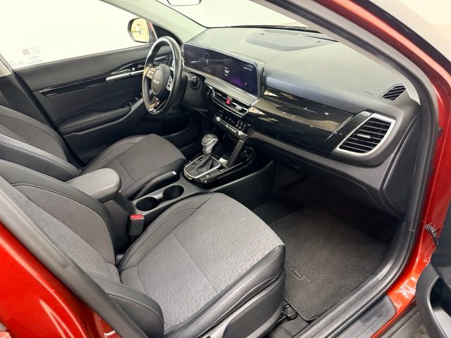2024 Kia Seltos S - Photo 35