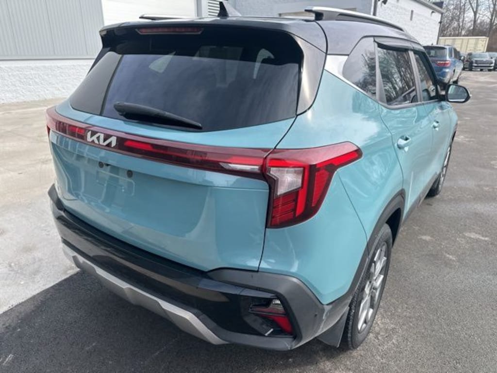 Used 2024 Kia Seltos S SUV