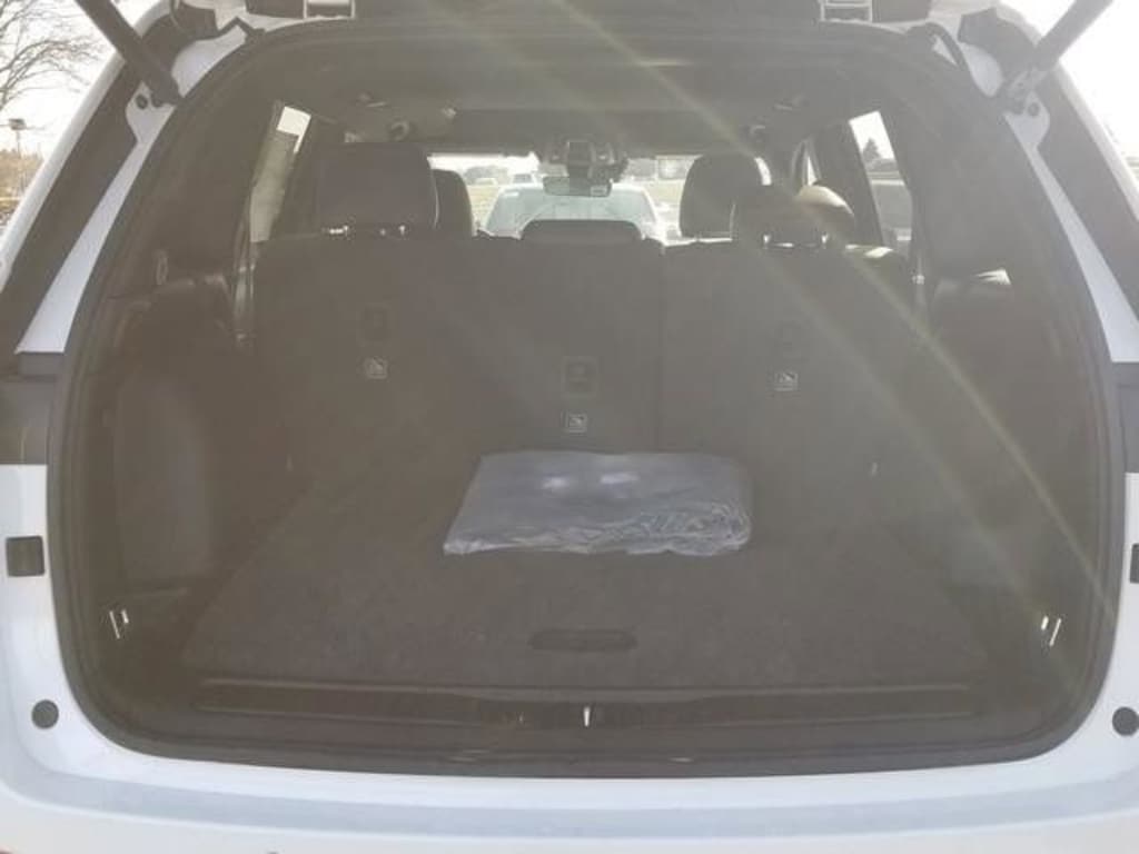 New 2026 Jeep Grand Cherokee ALTITUDE 4X4 Sport Utility