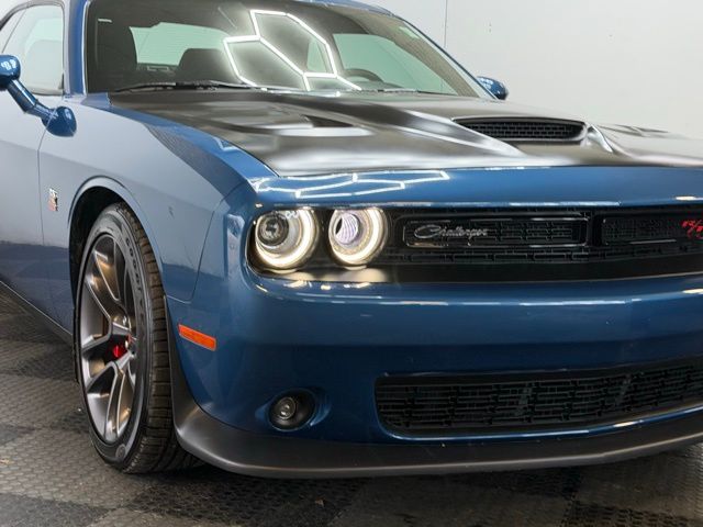 2021 Dodge Challenger R/T Scat Pack photo 2