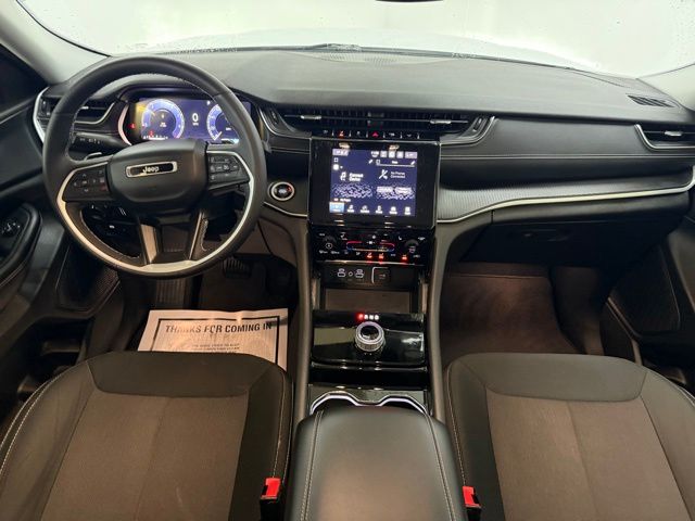 2023 Jeep Grand Cherokee L Laredo - Photo 33