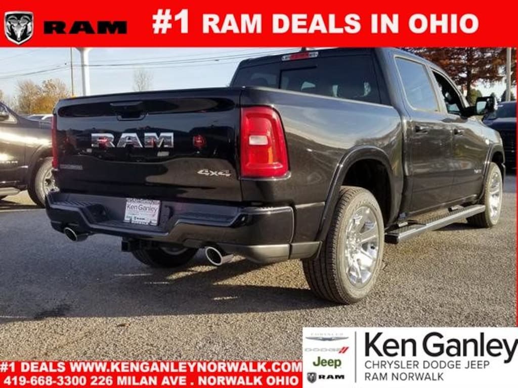 New 2026 Ram 1500 BIG HORN CREW CAB 4X4 5'7 BOX Pickup