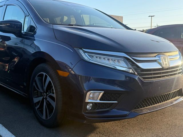 2018 Honda Odyssey Elite - Photo 2