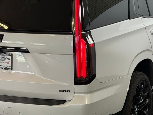 2025 Cadillac Escalade Sport Platinum - Photo 12